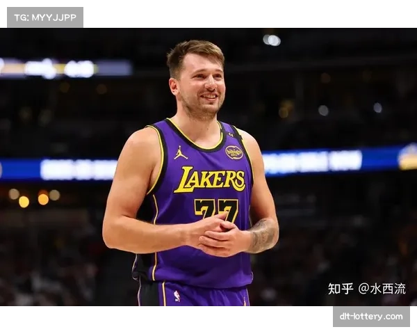 湖人成为第三支百亿市值球队商业价值达100亿美元